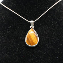 Load image into Gallery viewer, Tigers eye Pendant 925 Silver