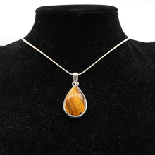 Load image into Gallery viewer, Tigers eye Pendant 925 Silver