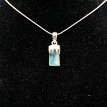 Load image into Gallery viewer, Aquamarine Pendant 925 Silver
