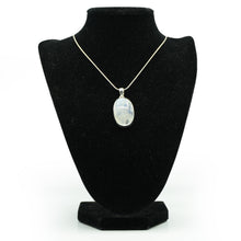 Load image into Gallery viewer, Moonstone pendant 925 Silver
