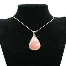 Load image into Gallery viewer, Rose Quartz pendant 925 Silver