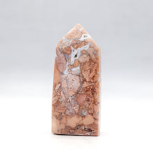Load image into Gallery viewer, Druzy Pink Agate Towers