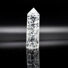 Load image into Gallery viewer, Crackled Quartz Towers