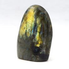 Load image into Gallery viewer, Labradorite