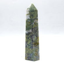 Load image into Gallery viewer, Moss Agate Tower