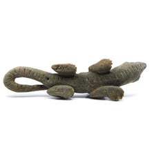 Load image into Gallery viewer, Zuni Lizard Totem Animal