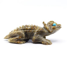 Load image into Gallery viewer, Zuni Lizard Totem Animal