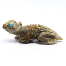 Load image into Gallery viewer, Zuni Lizard Totem Animal