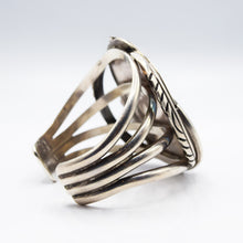 Load image into Gallery viewer, Navajo 925 Silver Overlay Vintage Bear Claw Bracelet