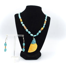 Load image into Gallery viewer, Navajo Turquoise and Shell Jewellery Set ( Necklace and Earrings)