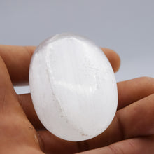 Load image into Gallery viewer, Selenite Palm stones