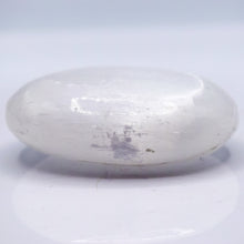 Load image into Gallery viewer, Selenite Palm stones