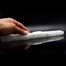 Load image into Gallery viewer, Rough Selenite