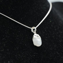 Load image into Gallery viewer, Moonstone Pendant 925 Silver
