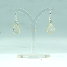 Load image into Gallery viewer, Moonstone earring 925 Silver
