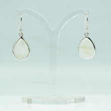 Load image into Gallery viewer, Moonstone earrings 925 Silver
