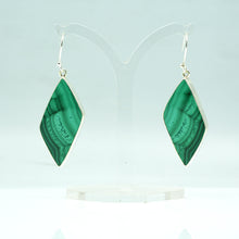 Load image into Gallery viewer, Malachite earrings 925 Silver
