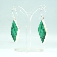 Load image into Gallery viewer, Malachite earrings 925 Silver
