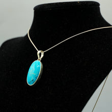 Load image into Gallery viewer, Turquoise pendant in 925 Silver
