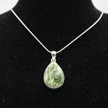 Load image into Gallery viewer, Seraphinite Pendant in 925 Silver

