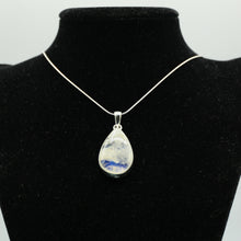 Load image into Gallery viewer, Moonstone Pendant 925 Silver
