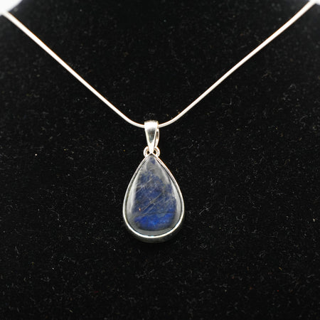 Labradorite Pendant 925 Silver