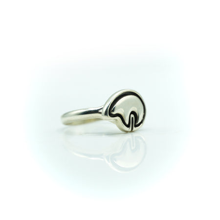 Zuni Bear ring in sterling Silver