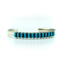 Load image into Gallery viewer, Zuni needlepoint bracelet with Turquoise in 925 silver
