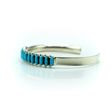 Load image into Gallery viewer, Zuni needlepoint bracelet with Turquoise in 925 silver
