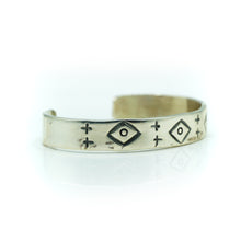Load image into Gallery viewer, Zuni Sterling Silver Bracelet
