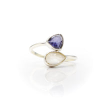 Load image into Gallery viewer, Moonstone and Tanzanite ring in 925 Silver
