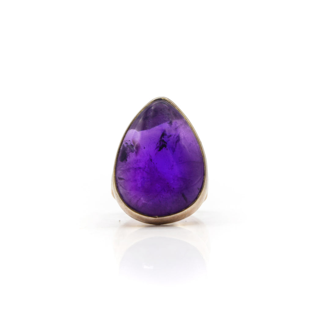 Amethyst Ring in 925 Silver