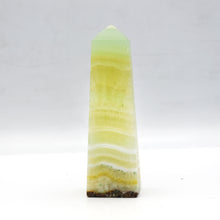Load image into Gallery viewer, Pistachio Calcite towers
