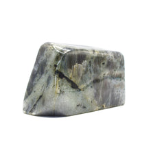 Load image into Gallery viewer, Labradorite
