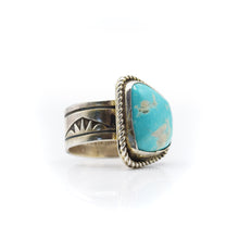 Load image into Gallery viewer, Navajo Silver and Turquoise Ring
