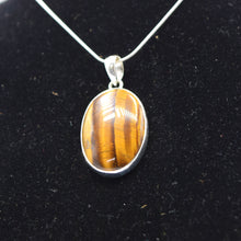 Load image into Gallery viewer, Tigers Eye Pendant 925 Silver
