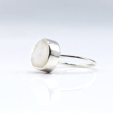 Load image into Gallery viewer, Rainbow Moonstone Ring 925 Silver
