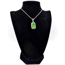 Load image into Gallery viewer, Green Garnet Pendant 925 Silver
