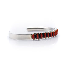 Load image into Gallery viewer, Zuni coral cluster Inlay 925 Silver bracelet

