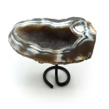 Load image into Gallery viewer, Druzy Agate with Stand
