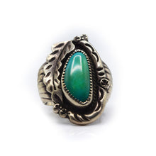 Load image into Gallery viewer, Navajo 925 Silver Turquoise Ring
