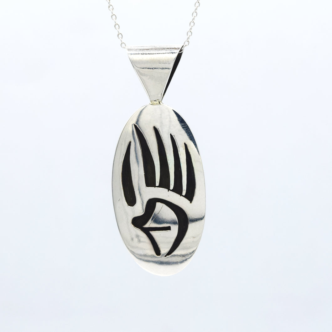 Navajo Bear claw necklace in Sterling Silver