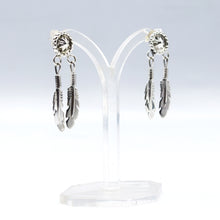 Load image into Gallery viewer, Navajo Feathers earrings in sterling silver
