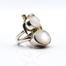 Load image into Gallery viewer, Moonstone Turtle Ring 925 Silver
