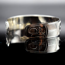 Load image into Gallery viewer, Wolf First Nation Bracelet
