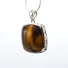 Load image into Gallery viewer, Tigers Eye Pendant 925 Silver
