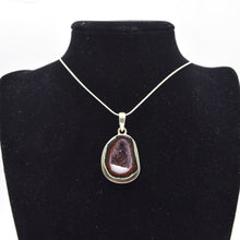 Load image into Gallery viewer, Coconut Geode Pendant 925 Silver
